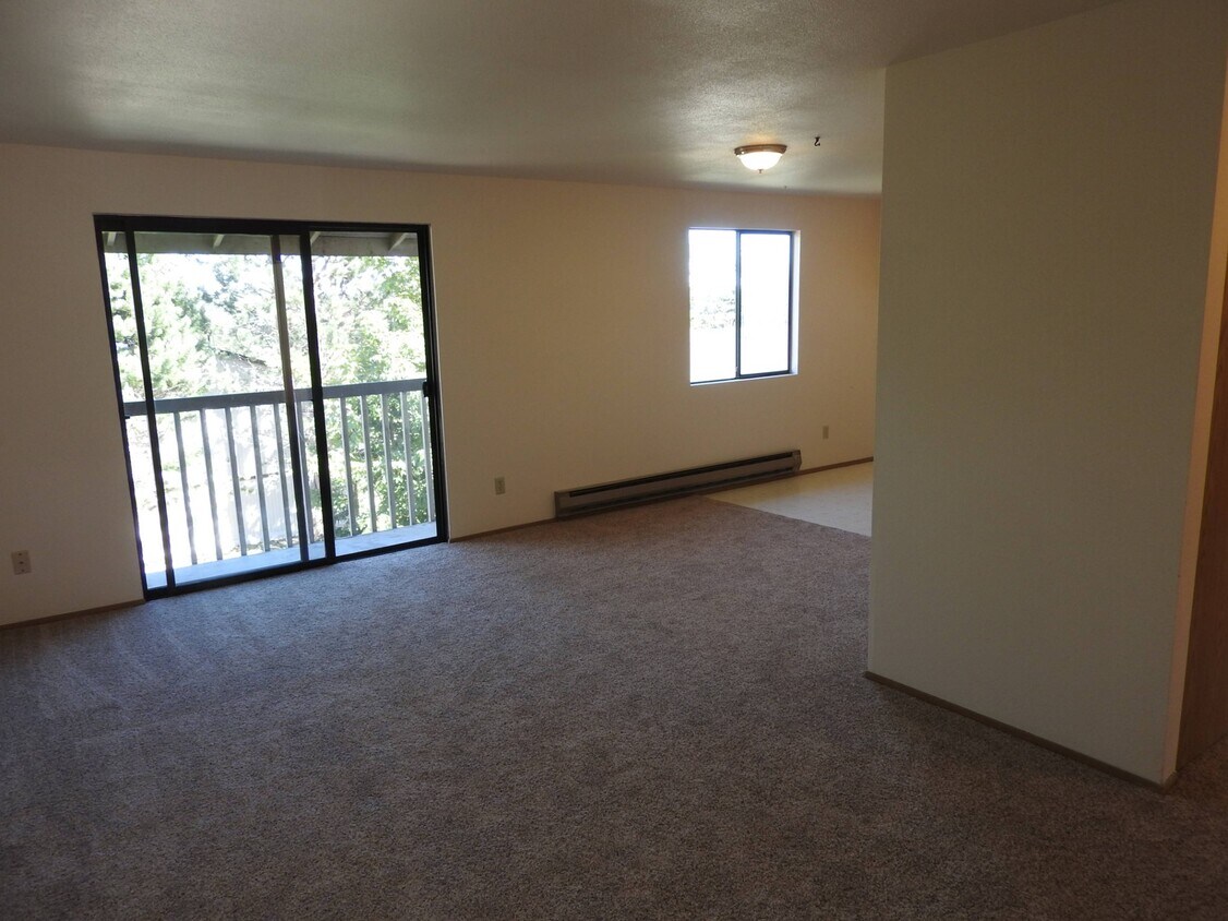 690 NW Atalanta Way Unit C101, Oak Harbor, WA 98277 Apartments in Oak