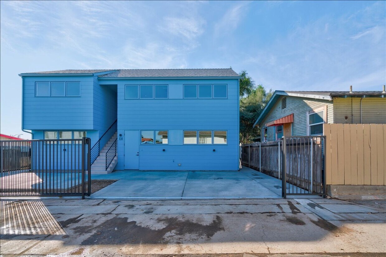 Foto principal - **Modern Comfort Meets Historic Charm in S...