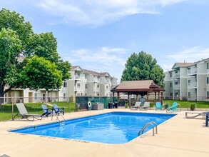 Building Photo - Bennington Hill Apartments