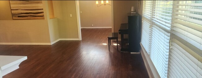 Foto del edificio - 1203 SW 144th St