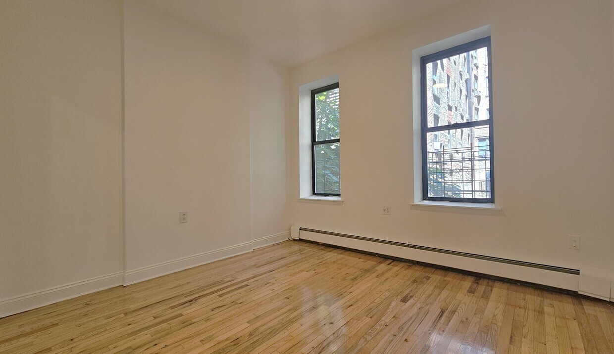 Foto principal - 519 W 151st St
