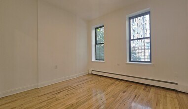 Building Photo - 519 W 151st St