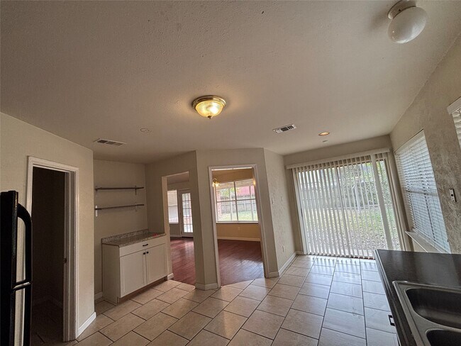 Foto del edificio - 10423 Sand Pass Ln
