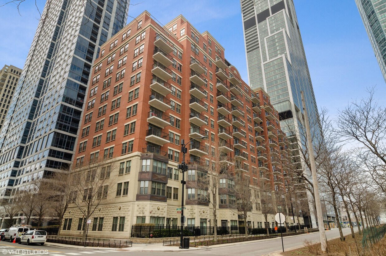 Foto principal - 1250 S Indiana Ave