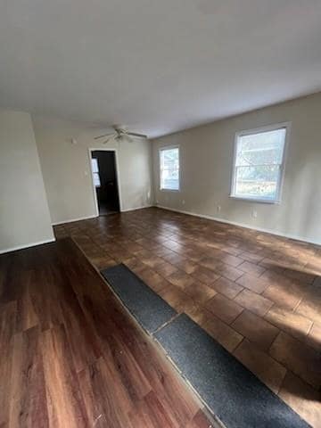 Primary Photo - 110 N Thompson Ct