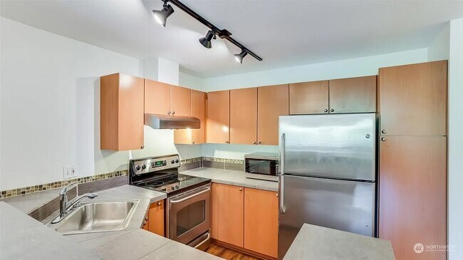 Foto del edificio - 621 5th Ave N
