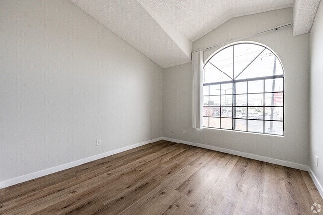 Foto del edificio - 8350 Gardendale