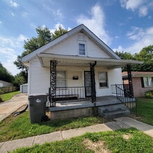 Building Photo - 1119 Bacon St