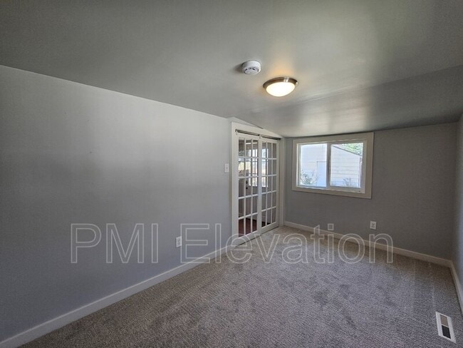 Building Photo - 4165 Zenobia St