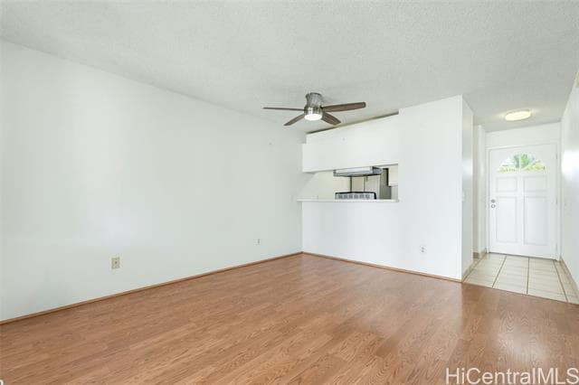 Building Photo - 94-207-207 Lumiaina Pl