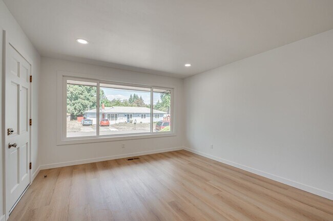 Foto del edificio - 626 NE 19th Ave