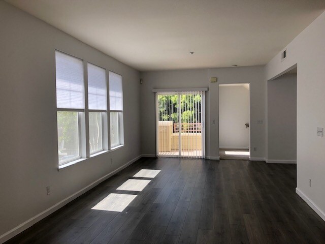 Foto del edificio - 1530 Tucker St