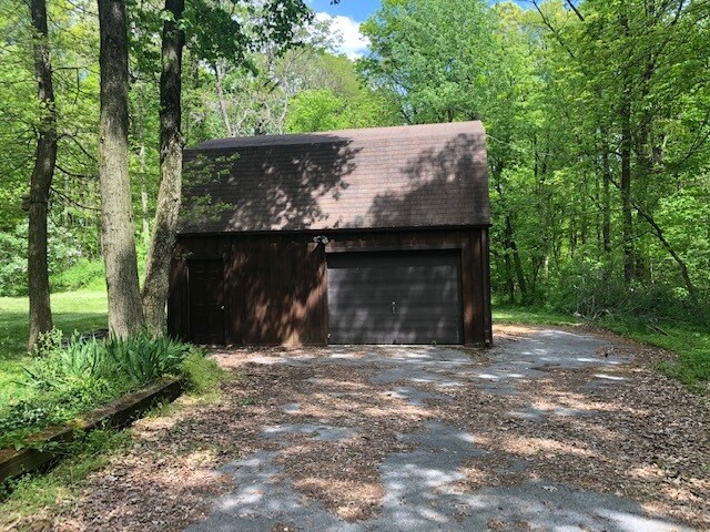 Building Photo - 70 Zook Dr