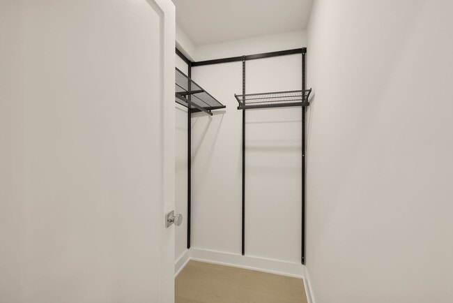 Interior Photo - The Windsor - Kalorama