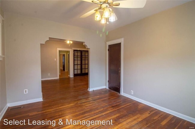 Foto del edificio - 4240-4240 Lawn Ave