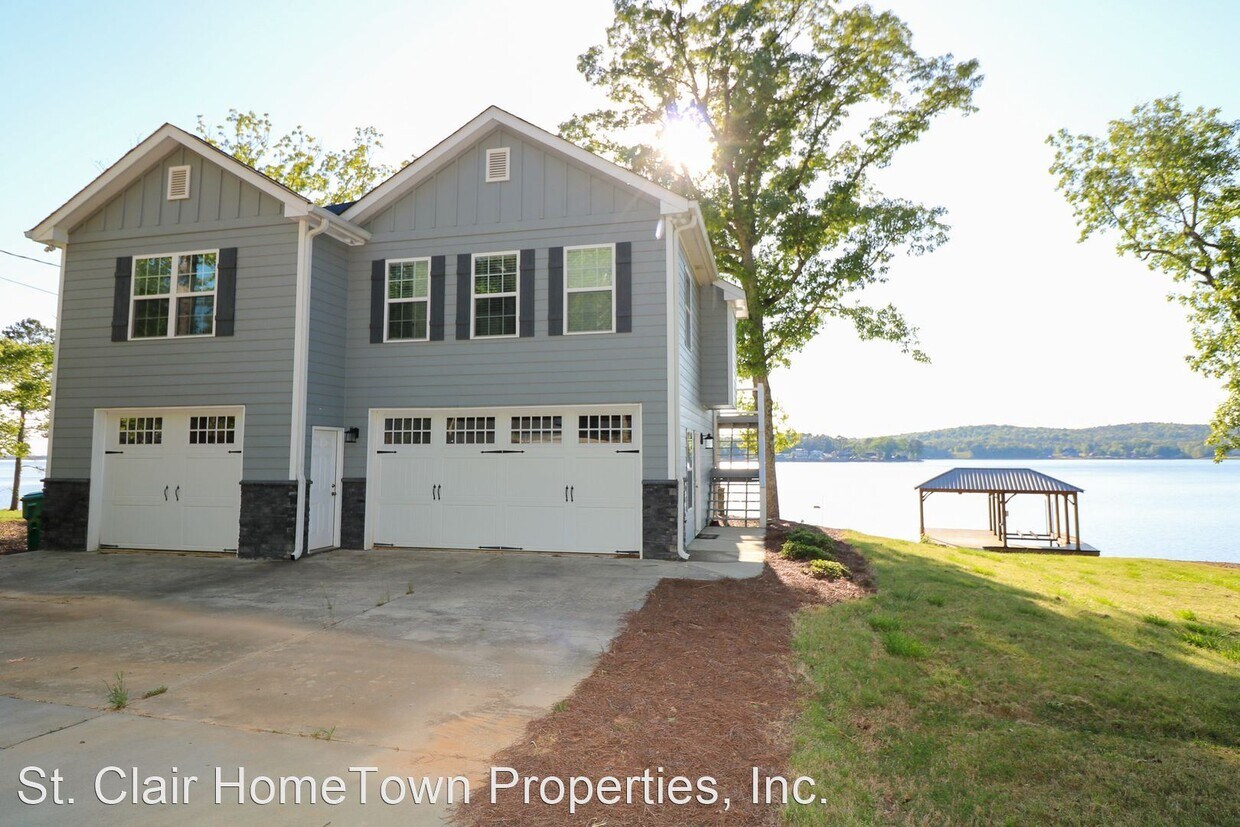 Primary Photo - 3 br, 2 bath House - 136 CEDAR COVE WAY