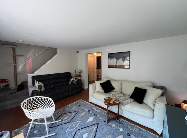 living room - 19 Blithewood Ave