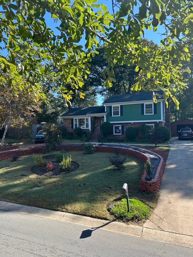 Photo - 10909 Blue Heron Dr House