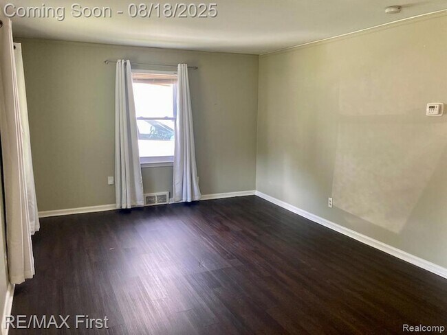 Foto del edificio - 402 Kensington Ave