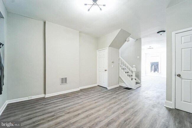 Foto del edificio - 2356 McCulloh St