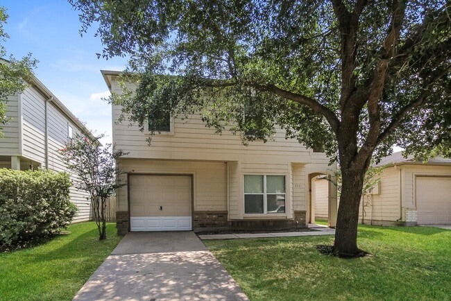 Building Photo - 3231 Dartmouth Field Ln
