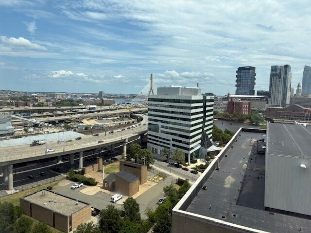 Building Photo - 12-12 Museum Way