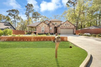 Building Photo - 23350 Cliffwood Dr