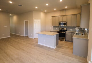 Ellis Place at Park Meadows photo'