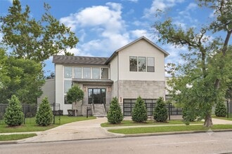 Building Photo - 922 T C Jester Blvd