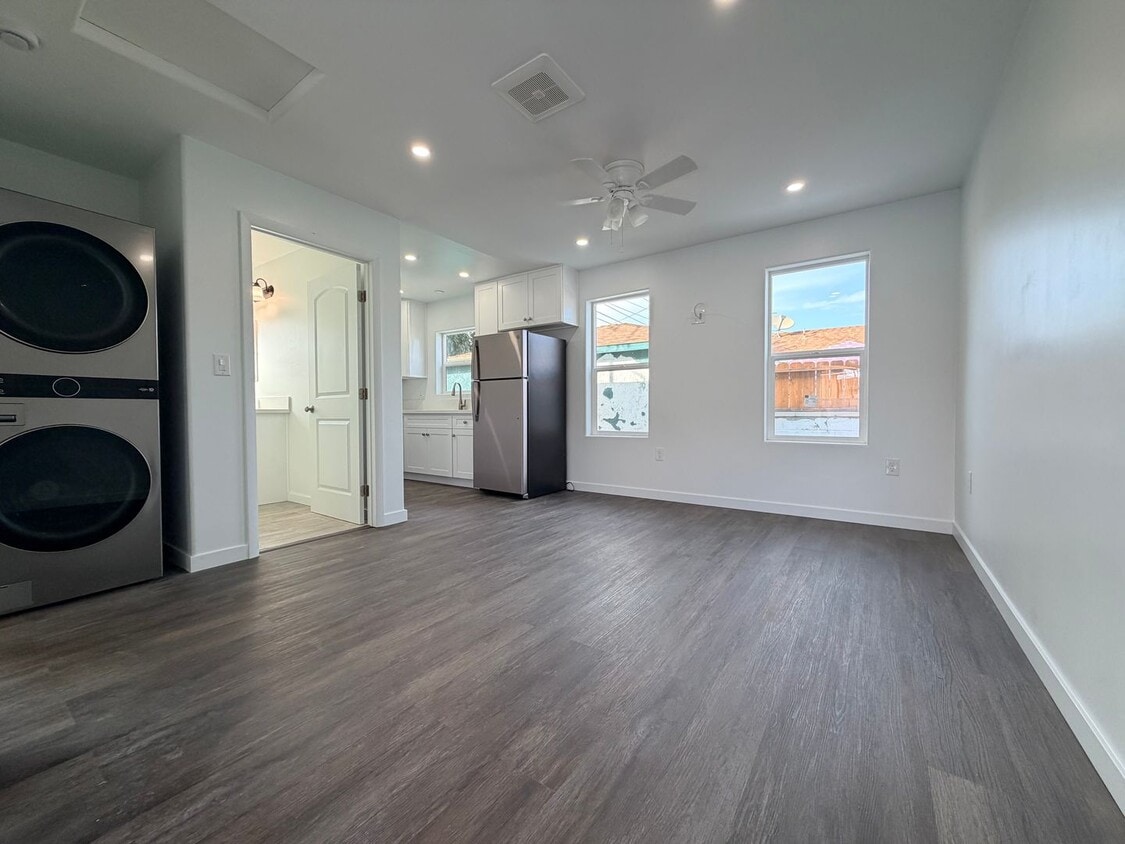 Foto del edificio - Brand New Construction – Turn-Key 1 Bed / 1 Bath