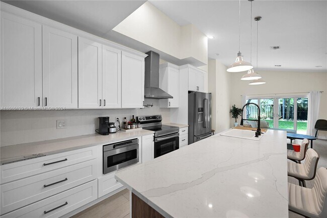 Foto del edificio - 1126 NE 16th Ct