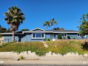 Building Photo - 1500 Cole Way