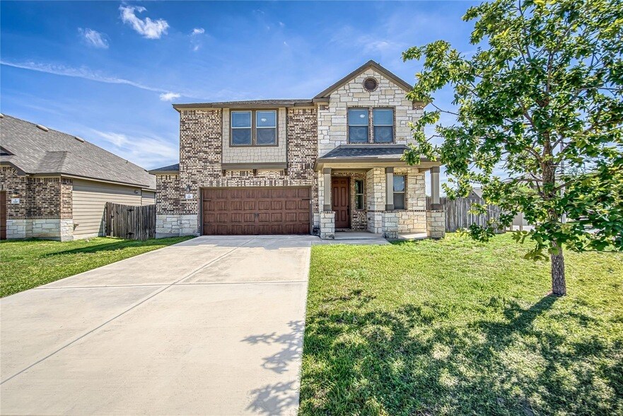 Primary Photo - 110 Phillips Dr
