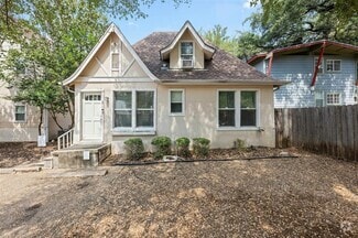 Building Photo - 1110 W 22nd St