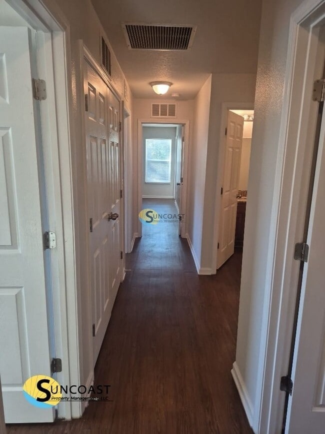 Building Photo - 4468 Glendas Meadow Dr