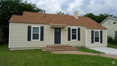 Building Photo - 1142 Jeanette St