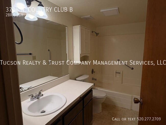 Foto del edificio - 3708 N Country Club Rd
