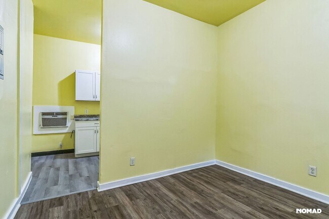 Foto del edificio - Charming 1BR Duplex in Fort Valley