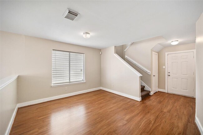 Foto del edificio - 15735 S Alley Ct