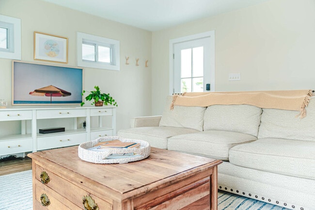 Building Photo - 138 Atlantic St