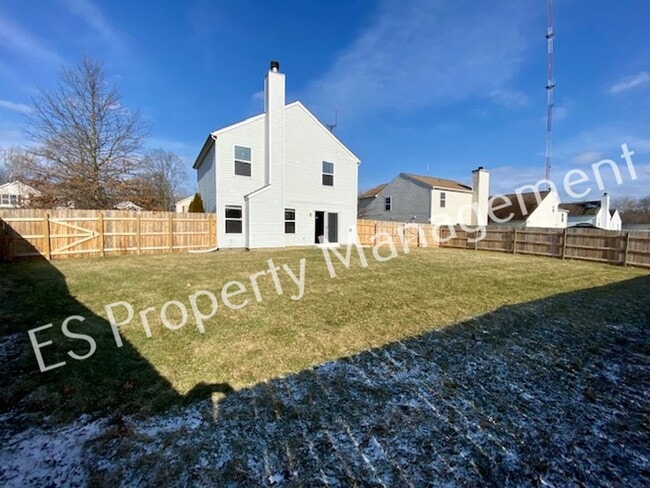 Foto del edificio - Stunning 3 Bedroom 2.5 Bathroom Two Story Home with Loft in Pike!