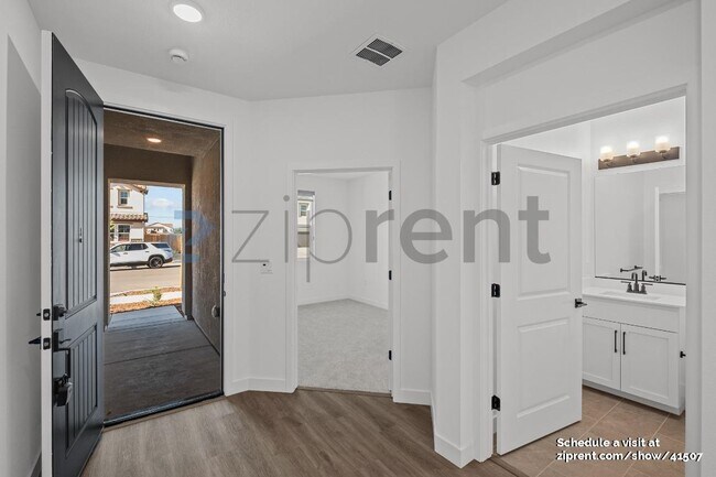 Building Photo - 324 Monastery Dr