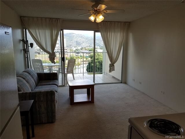 Building Photo - 2211 Ala Wai Blvd