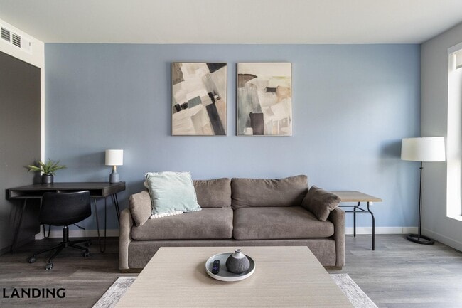 Building Photo - 2060 Experience Ave