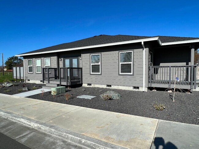 Foto del edificio - 1257 Q St