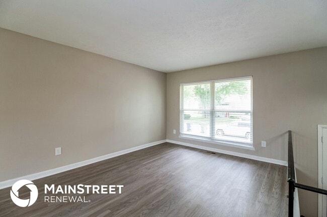 Building Photo - 2767 Bardwell Rd