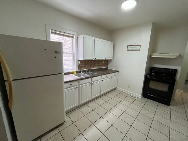 Foto del edificio - 208 S 5th St