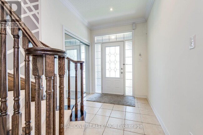 Photo du bâtiment - 1275 Craigleith Rd