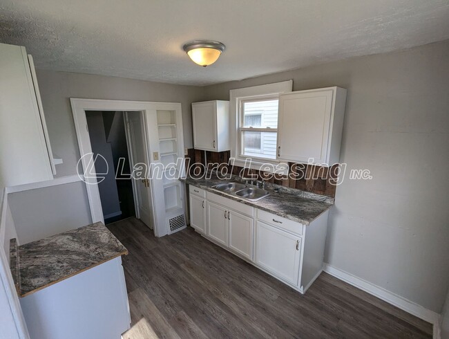 Building Photo - Charming Two-Bedroom Colonial on Corner Lo...