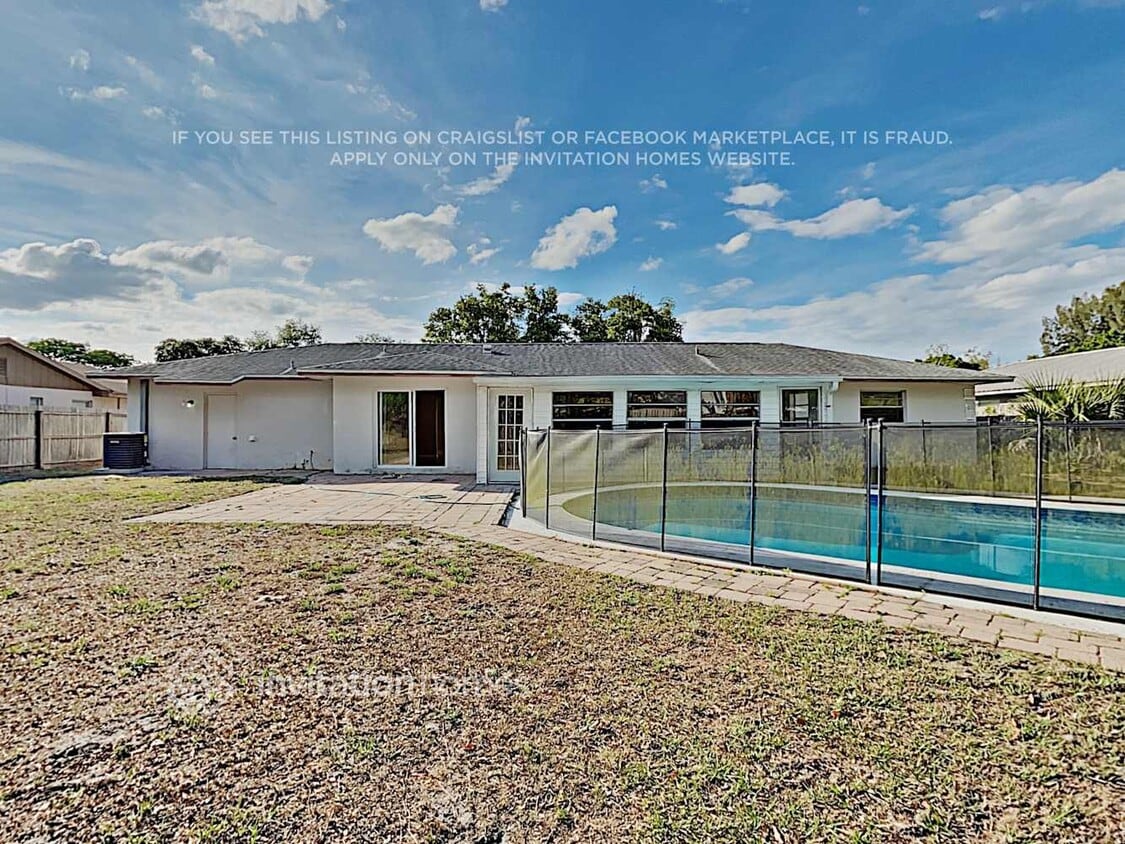 Building Photo - 203 Donatello Dr